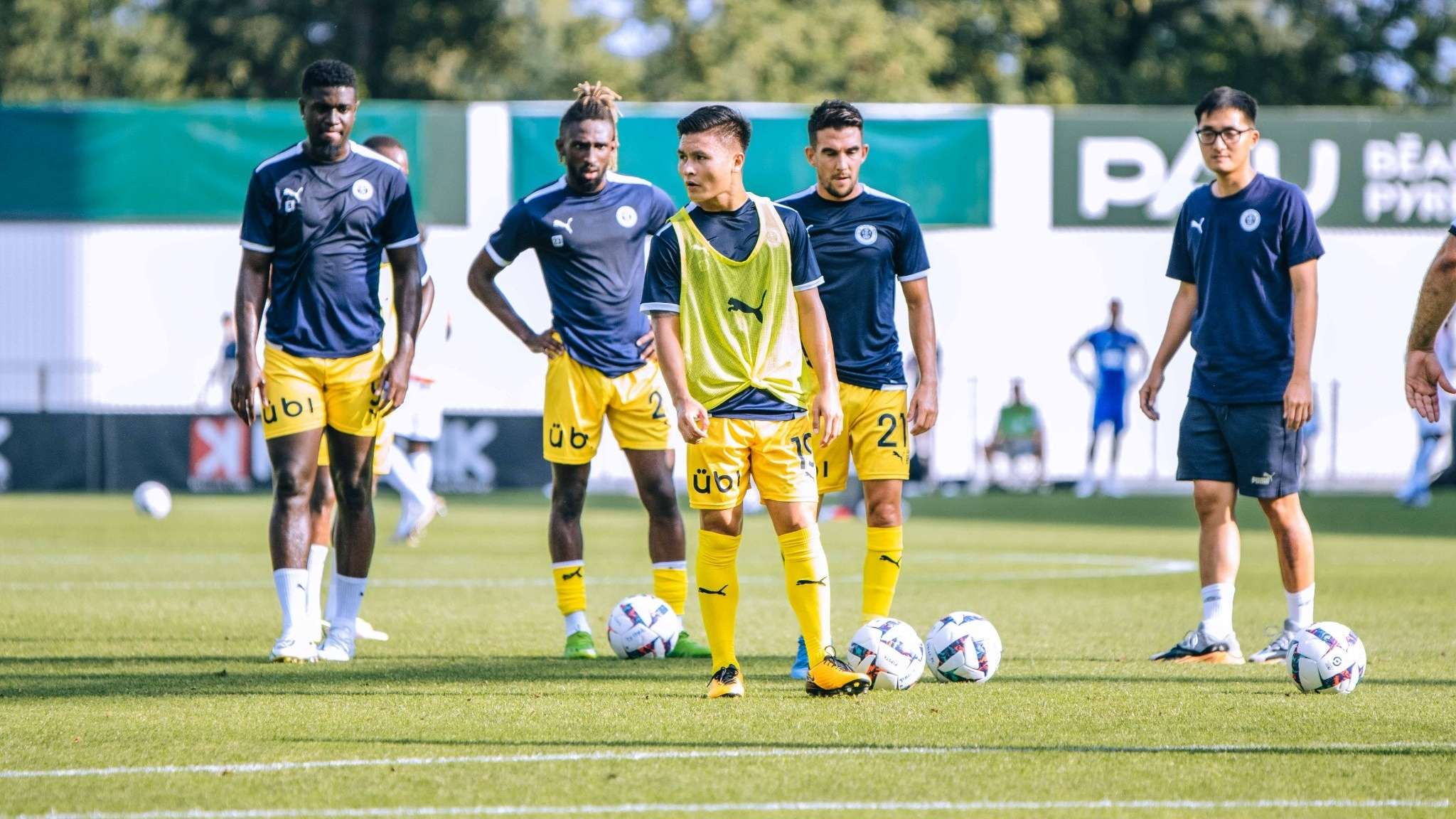 而是反思与 而是反思与