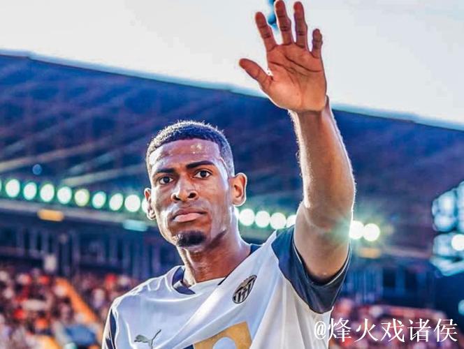 罗马诺:莫斯克拉只想去阿森纳,他拒绝了一份意甲的重要报价 罗马诺:莫斯克拉只想去阿森纳,他拒绝了一份意甲的重要报价